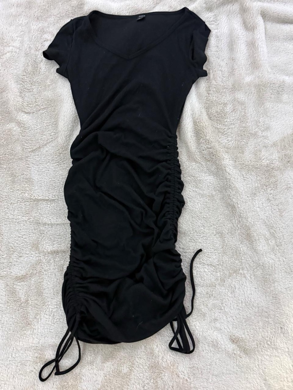 SHEIN Black V-Neck Ruched Side-Tie Midi Dress